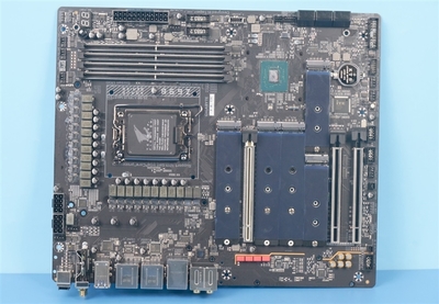 史上最強(qiáng)散熱!技嘉超級(jí)雕Z690 AORUS MASTER主板評(píng)測(cè):DDR5輕松超頻5800MHz